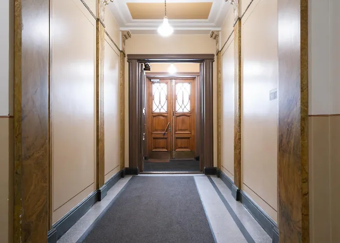 Cozy In Kamppi - Perfect Location Apartment *